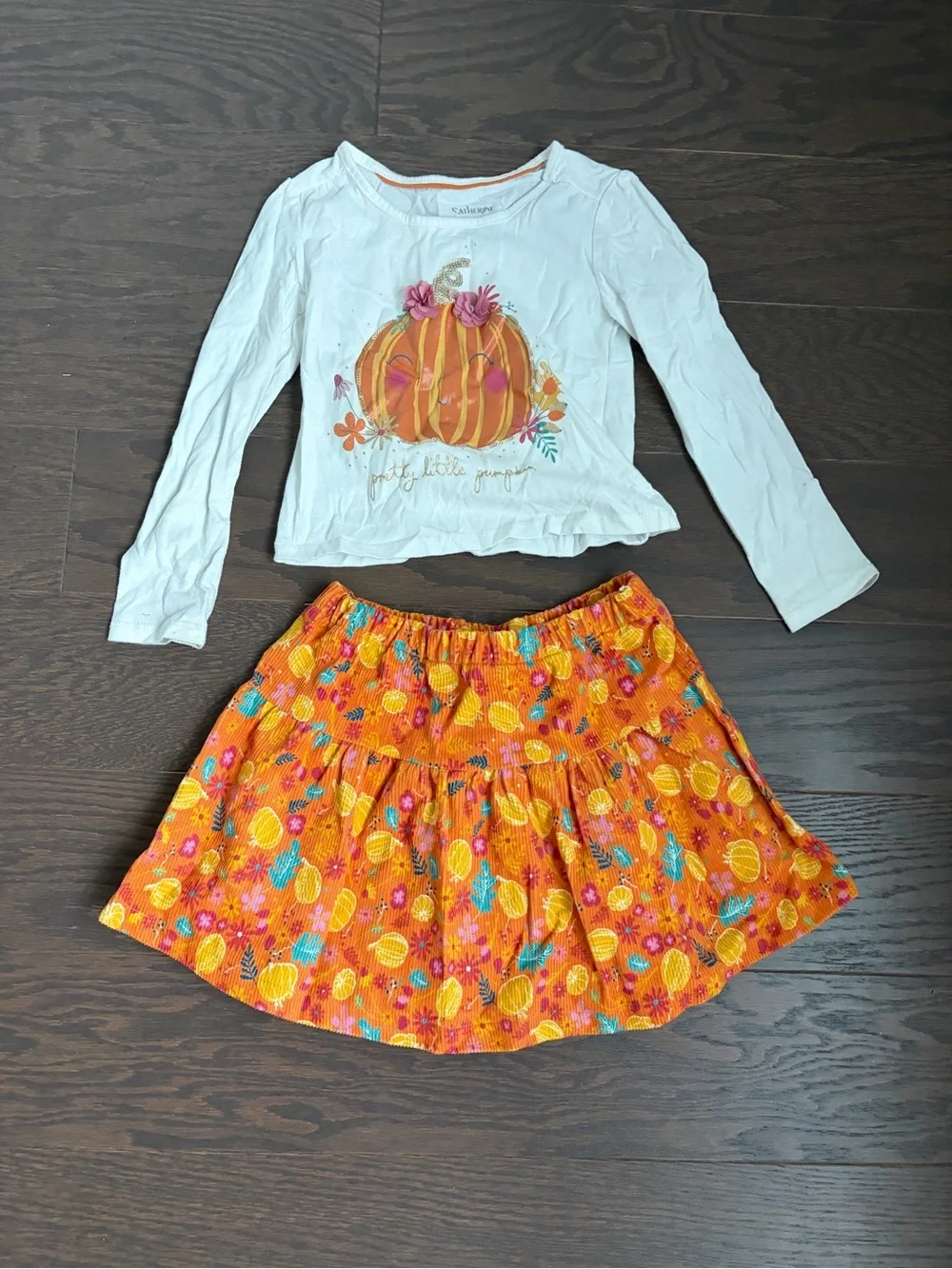 Catherine malandrino pumpkin Halloween long sleeve set